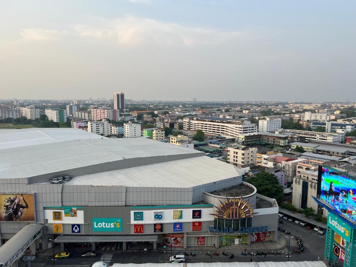 Mall Suites Hotel Bangkok Exterior foto
