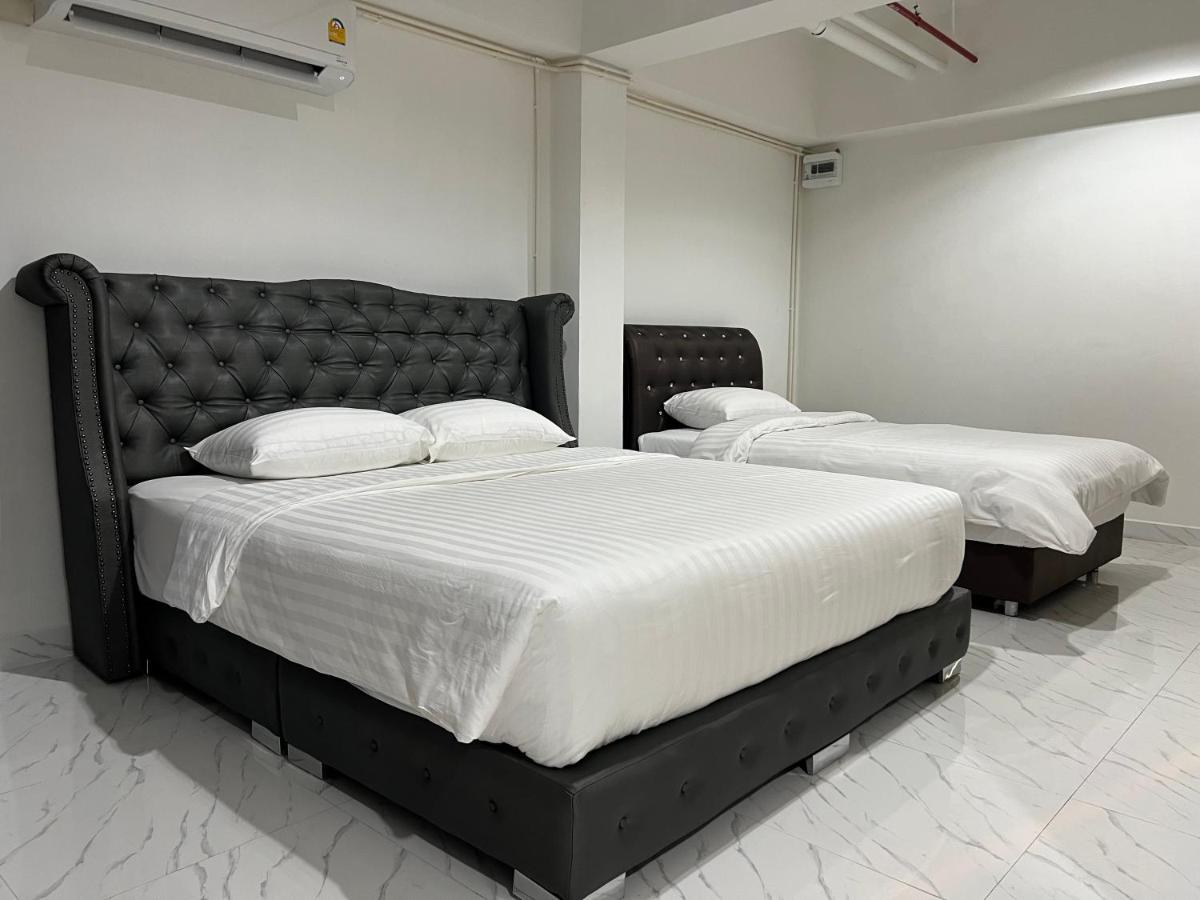 Mall Suites Hotel Bangkok Exterior foto
