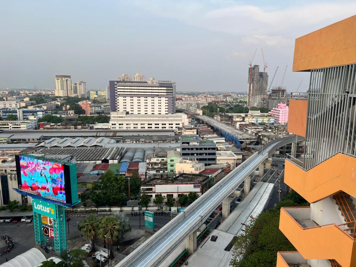Mall Suites Hotel Bangkok Exterior foto