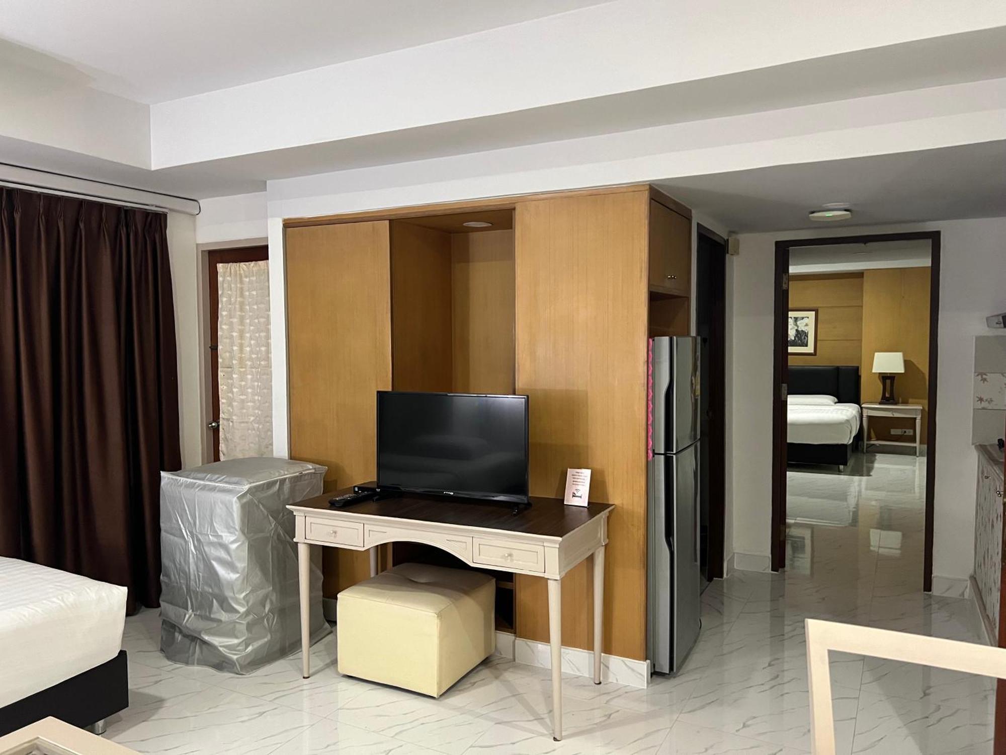 Mall Suites Hotel Bangkok Exterior foto