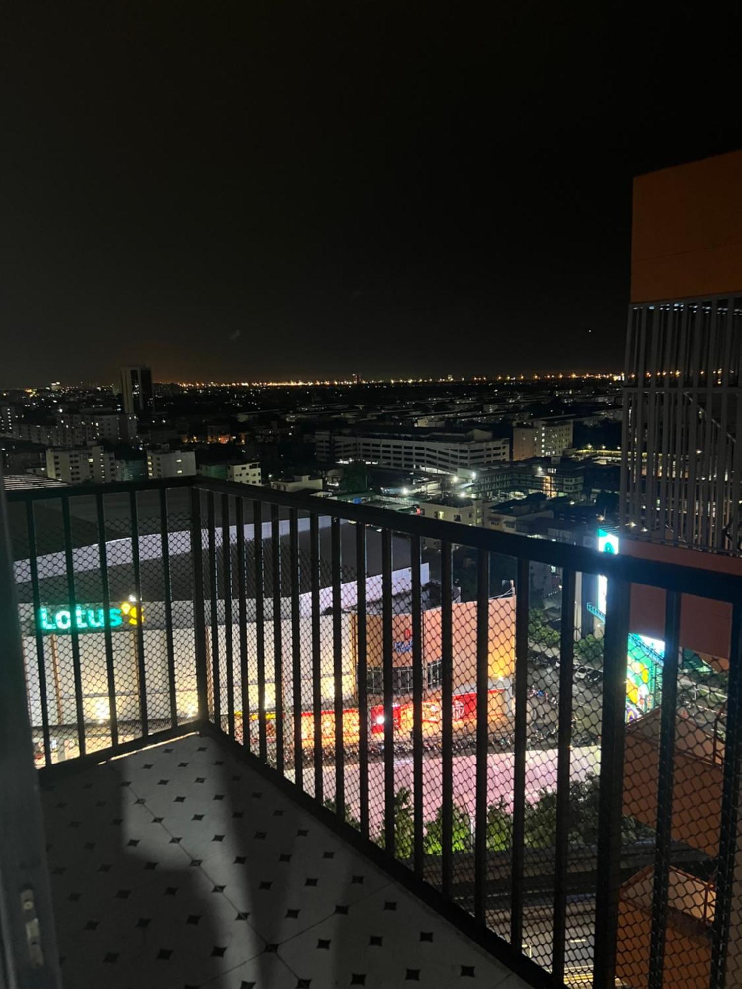 Mall Suites Hotel Bangkok Exterior foto