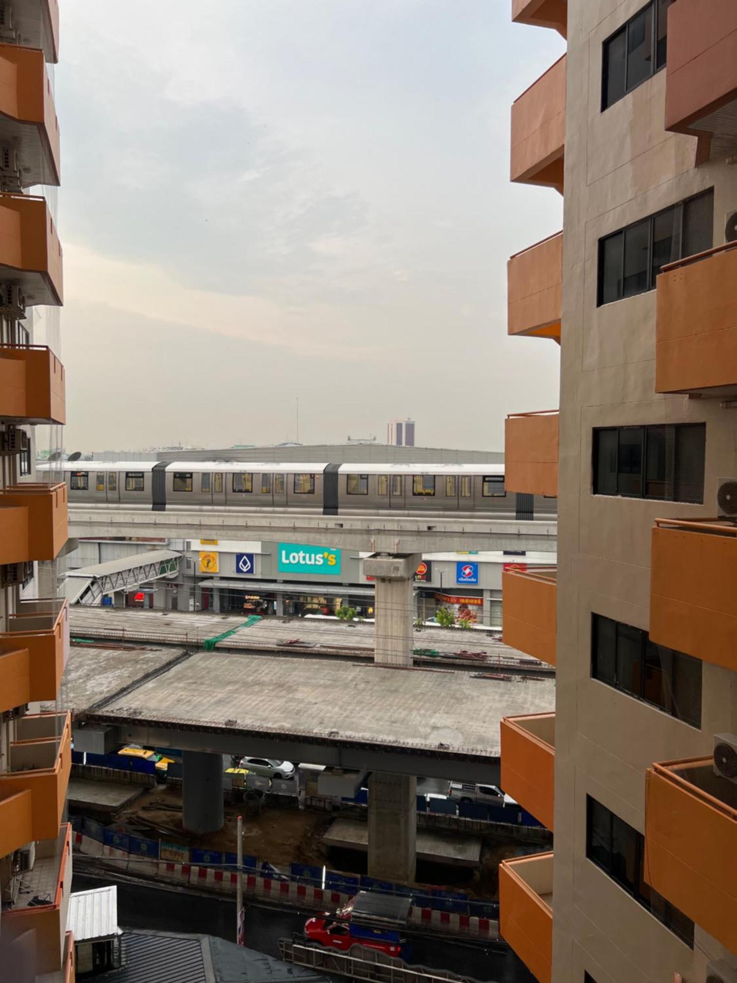 Mall Suites Hotel Bangkok Exterior foto